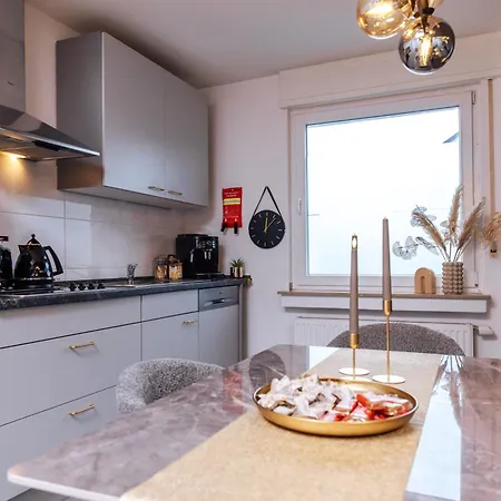 Lejlighed Melin Spa Suite - Wellness, Garten *