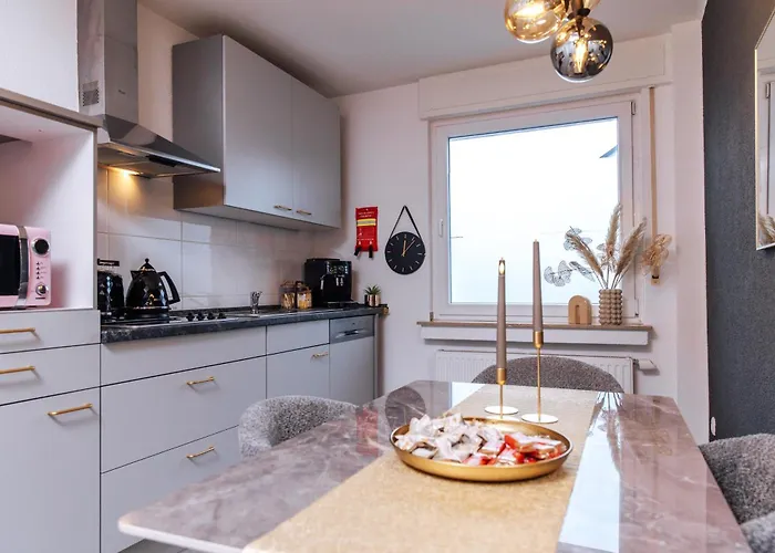 Lejlighed Melin Spa Suite - Wellness, Garten *